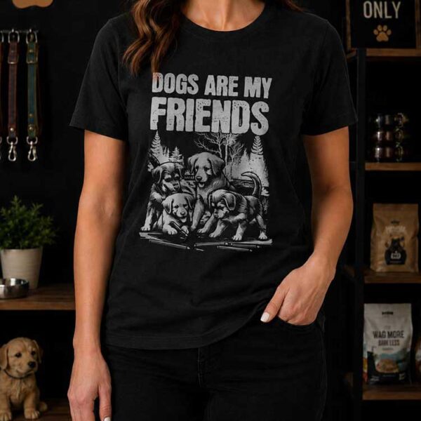 woman-mascotas-dogs-are-my-friends-negro.jpg