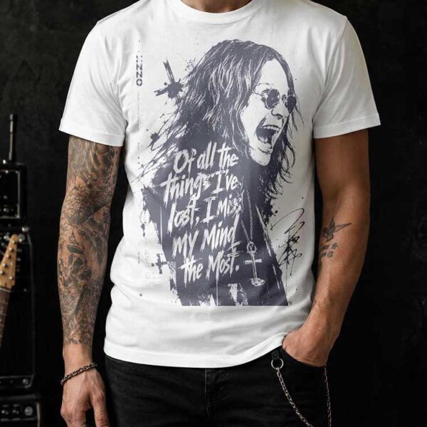 men-rock-mosh-ozzy-blanco-estampado-gris.jpg