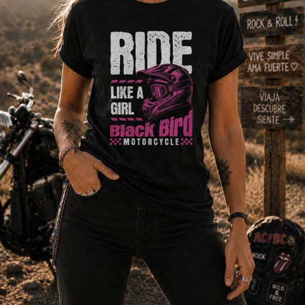 woman-urban-streetwear-ride-like-a-girl-negro.jpg