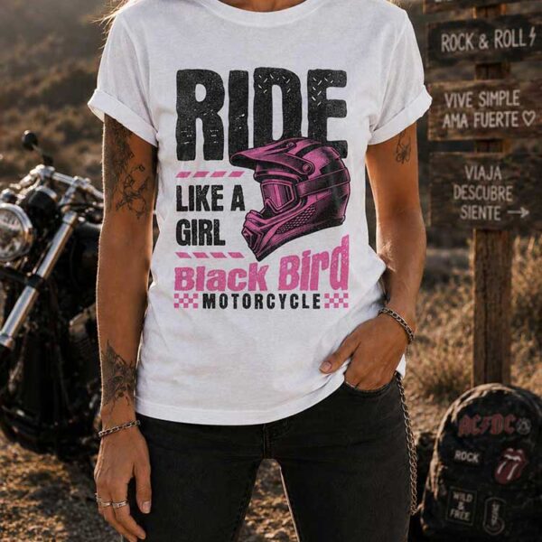 woman-urban-streetwear-ride-like-a-girl-blanco.jpg
